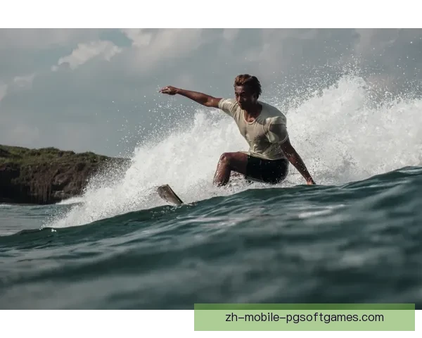 冲浪盛宴：激情回放与精彩瞬间