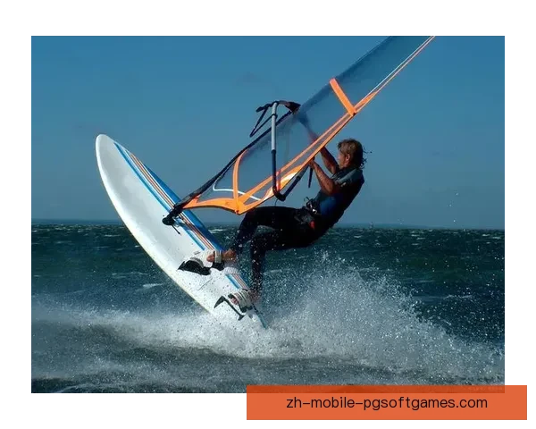 掌握皮划艇技巧，享受湖水乐趣